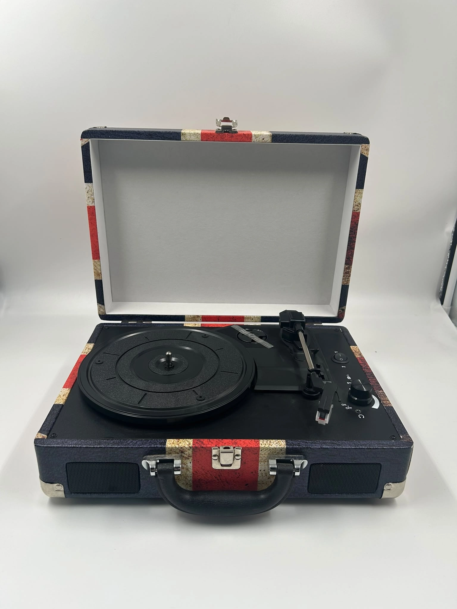 GDL Retro Çanta Pikap T317B - Birleşik krallık Bayrağı Temalı - Bluetooth, Şarjlı ve Taşınabilir Retro Plak Çalar