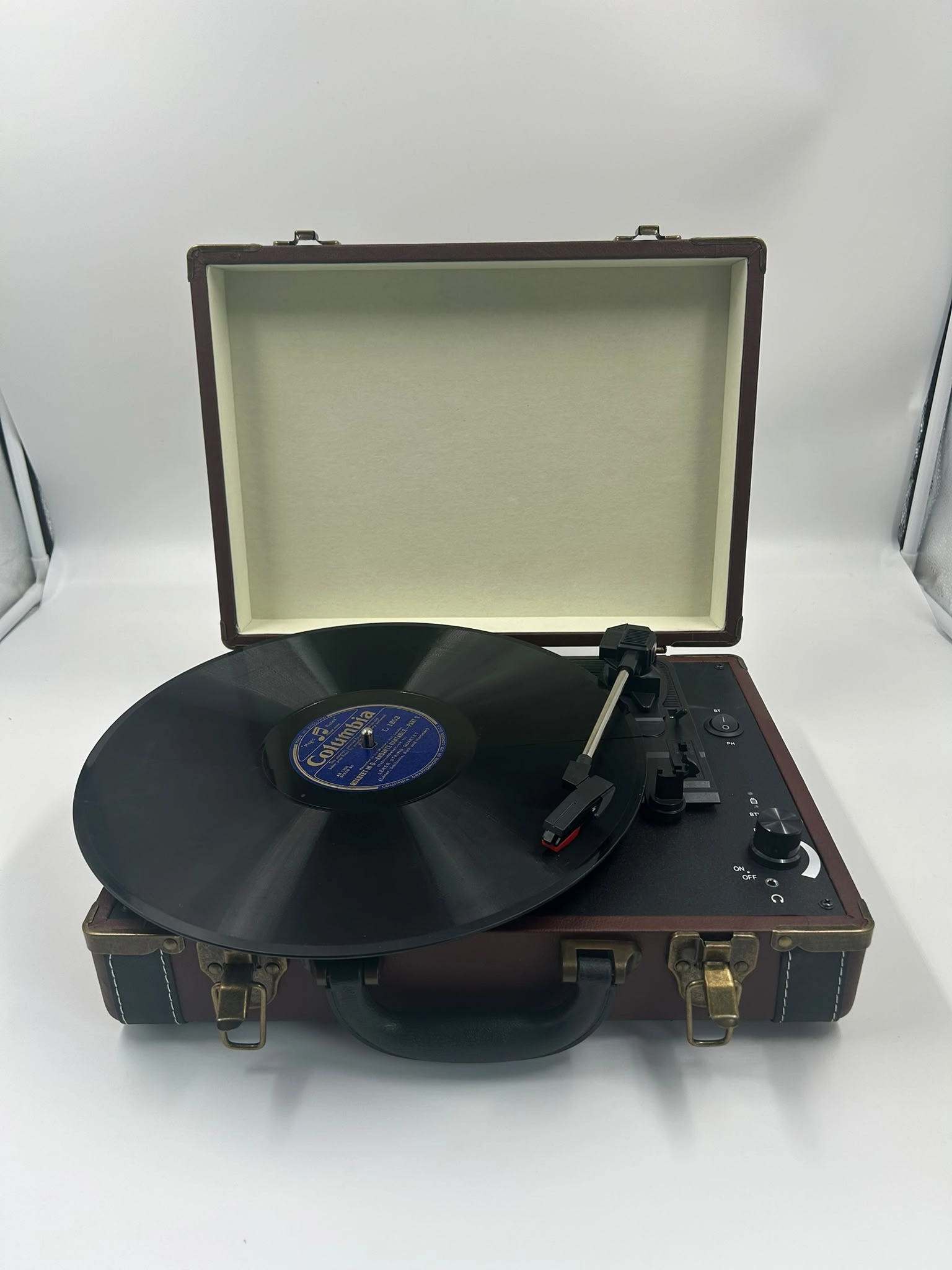 GDL Retro Çanta Pikap T317B KAHVERENGİ - Bluetooth, Şarjlı ve Taşınabilir Retro Plak Çalar
