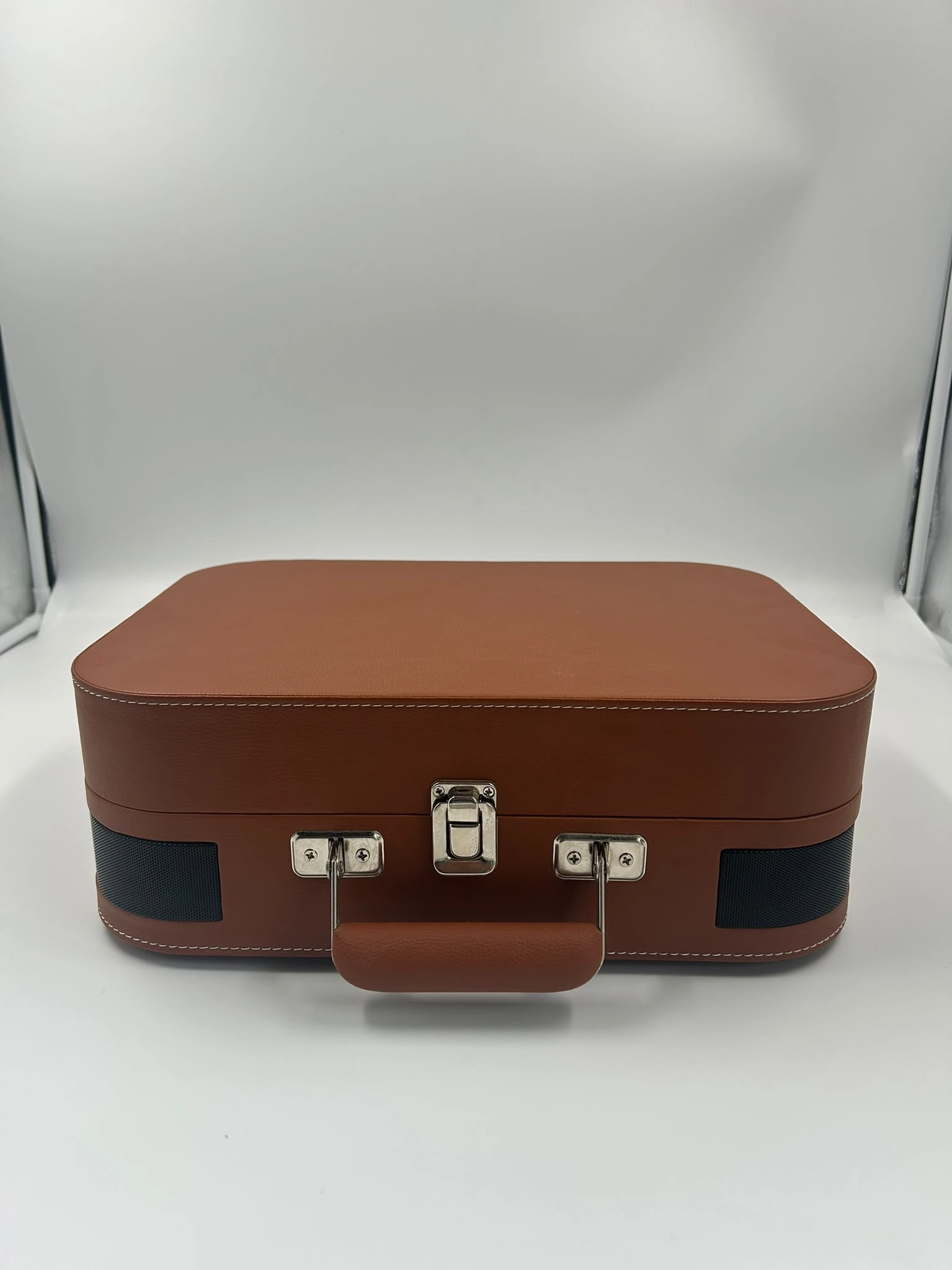 GDL Retro Çanta Pikap T317B - Bluetooth, Şarjlı ve Taşınabilir Retro Plak Çalar