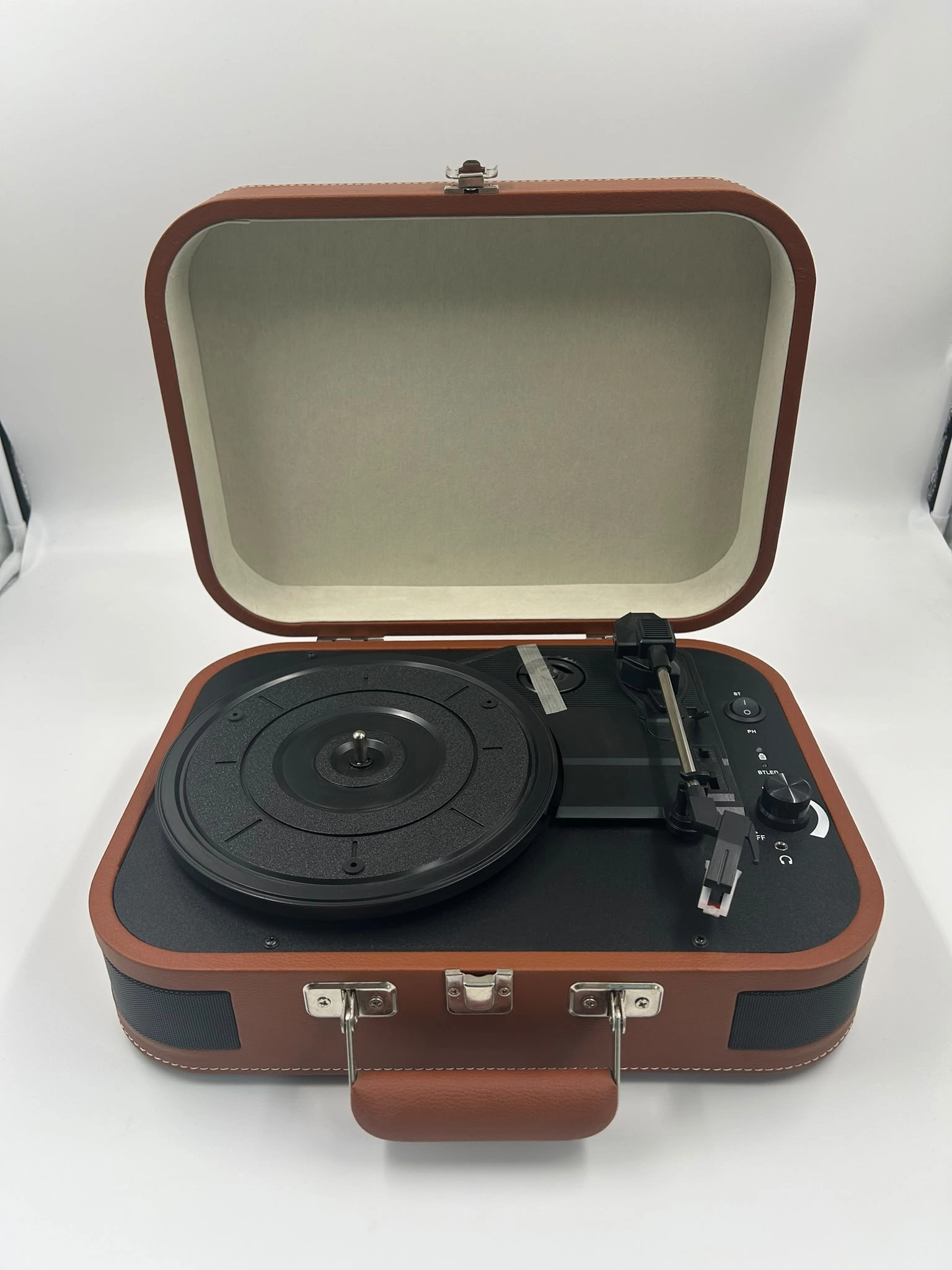 GDL Retro Çanta Pikap T317B - Bluetooth, Şarjlı ve Taşınabilir Retro Plak Çalar